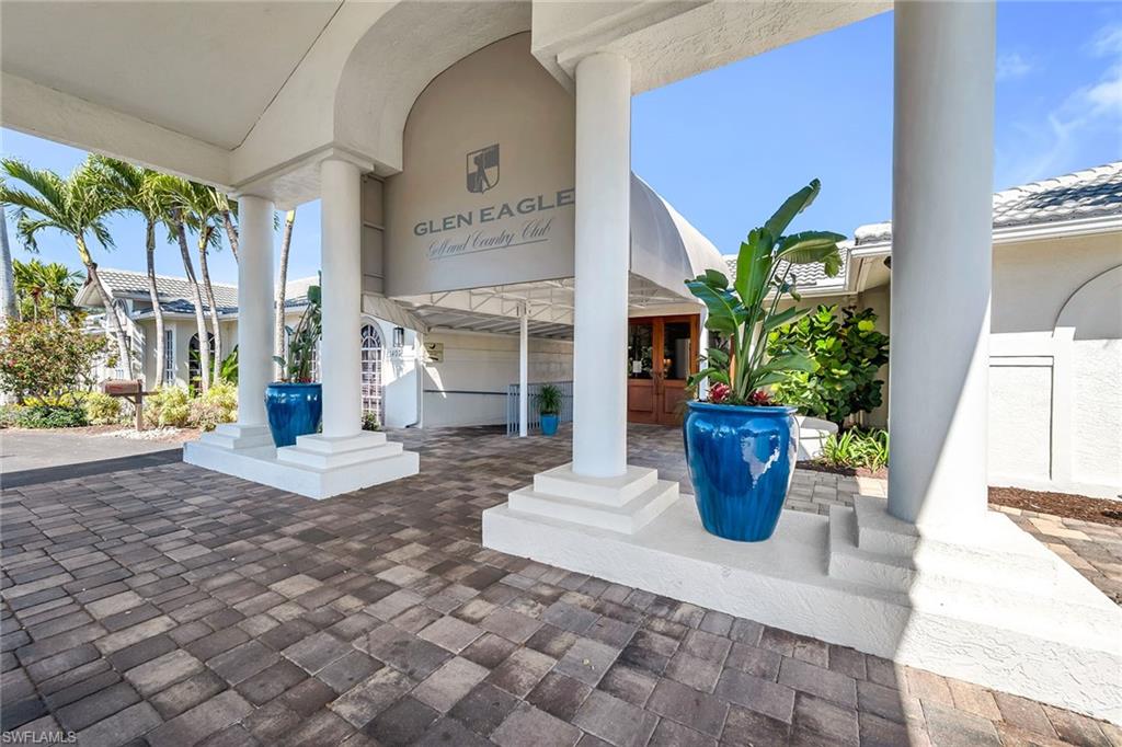 CHATHAM SQUARE - Residential