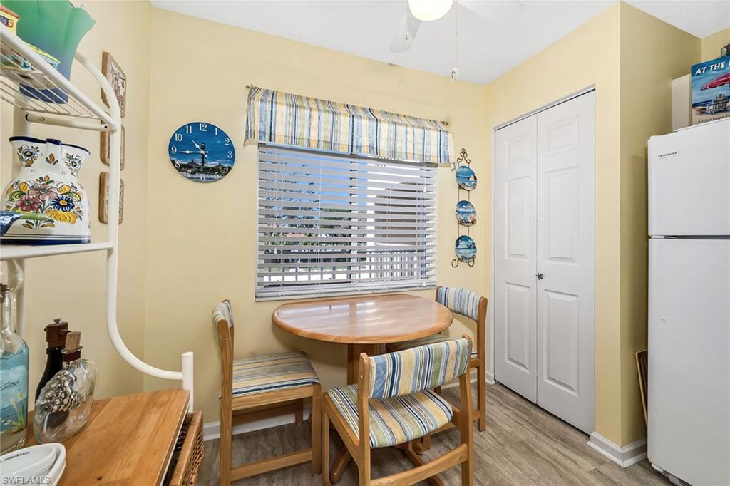 CHATHAM SQUARE - Residential