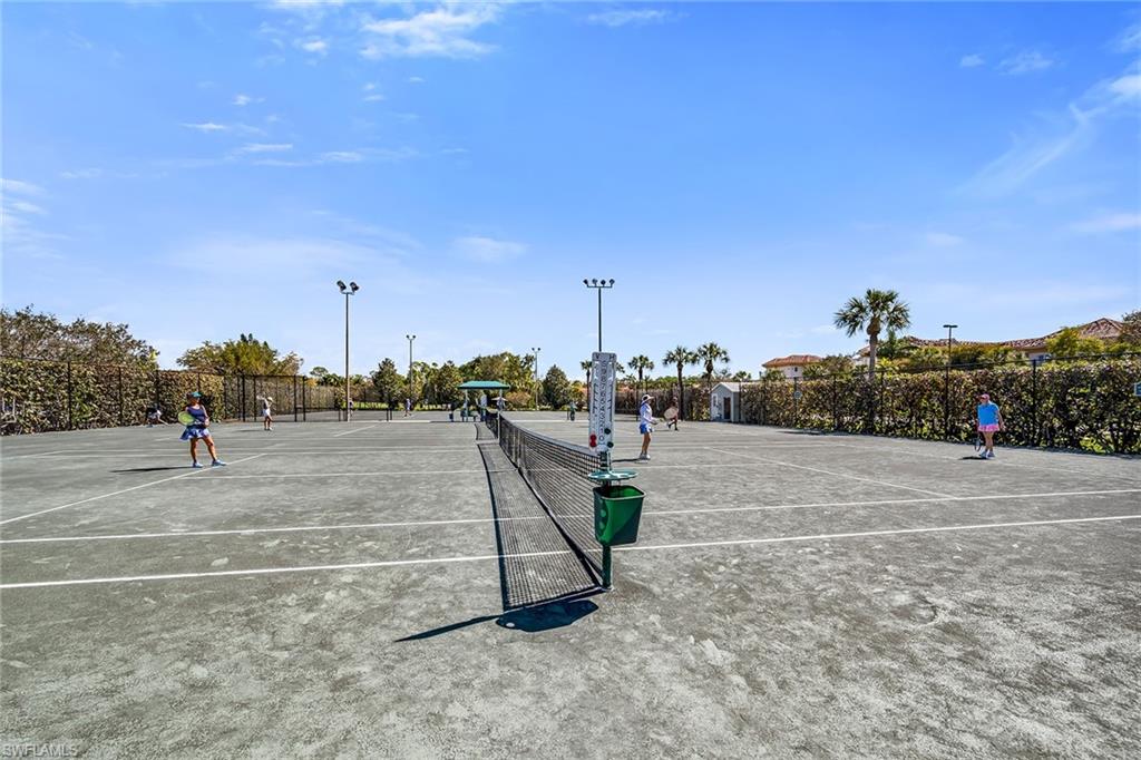 CHATHAM SQUARE - Residential