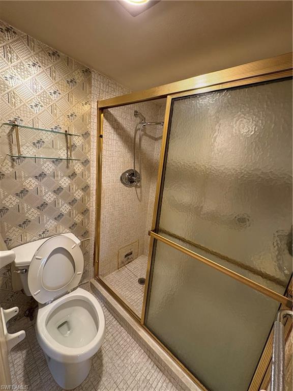 RIVIERA GOLF ESTATES - Residential