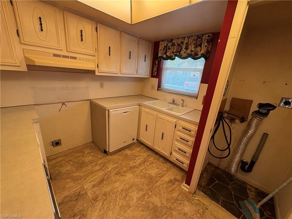 RIVIERA GOLF ESTATES - Residential