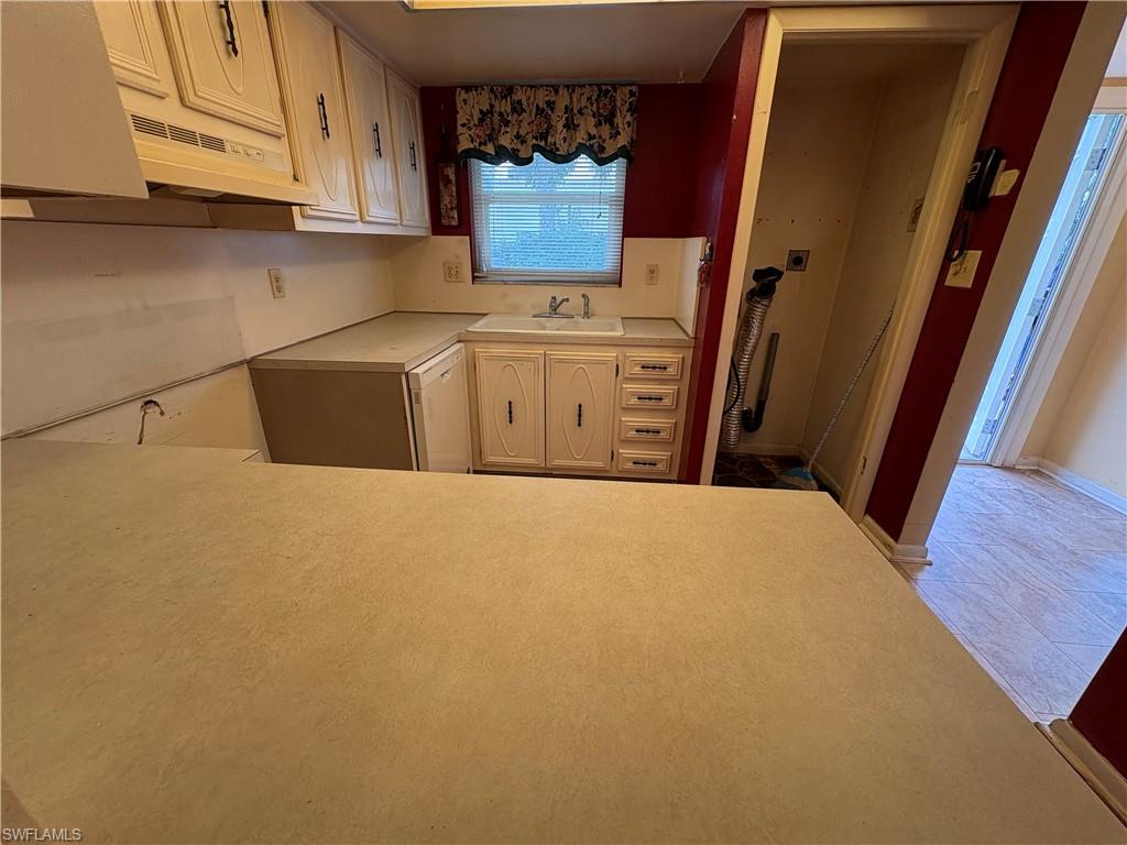 RIVIERA GOLF ESTATES - Residential