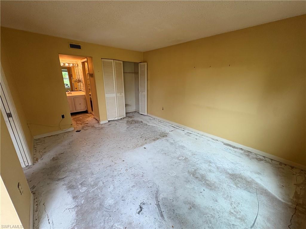 RIVIERA GOLF ESTATES - Residential