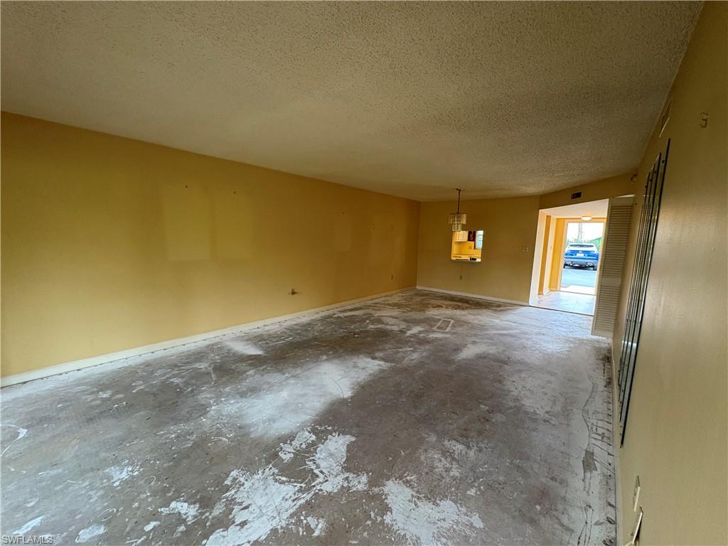 RIVIERA GOLF ESTATES - Residential