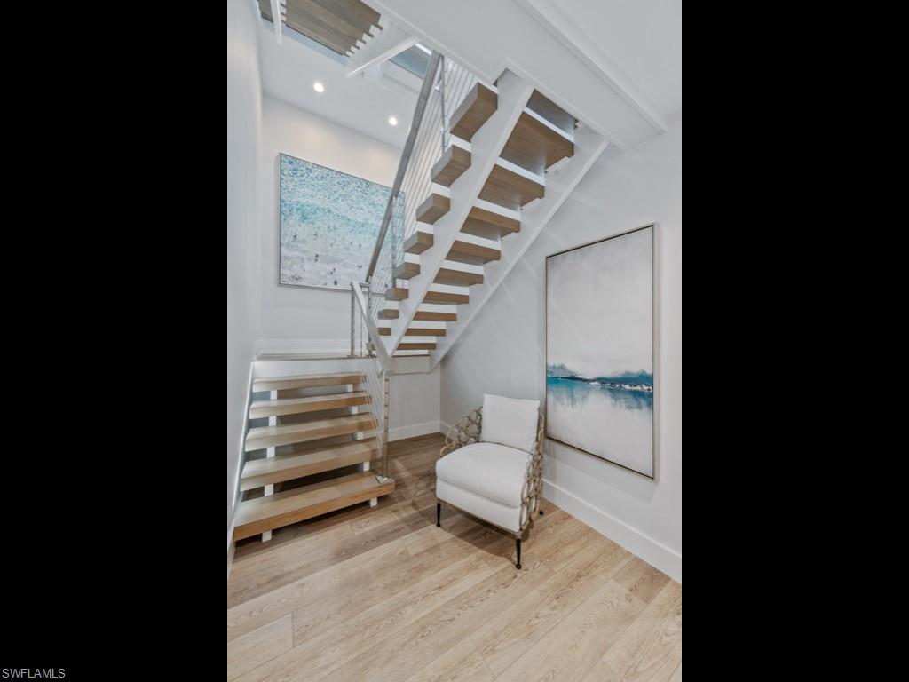 HIDEAWAY BEACH - Residential