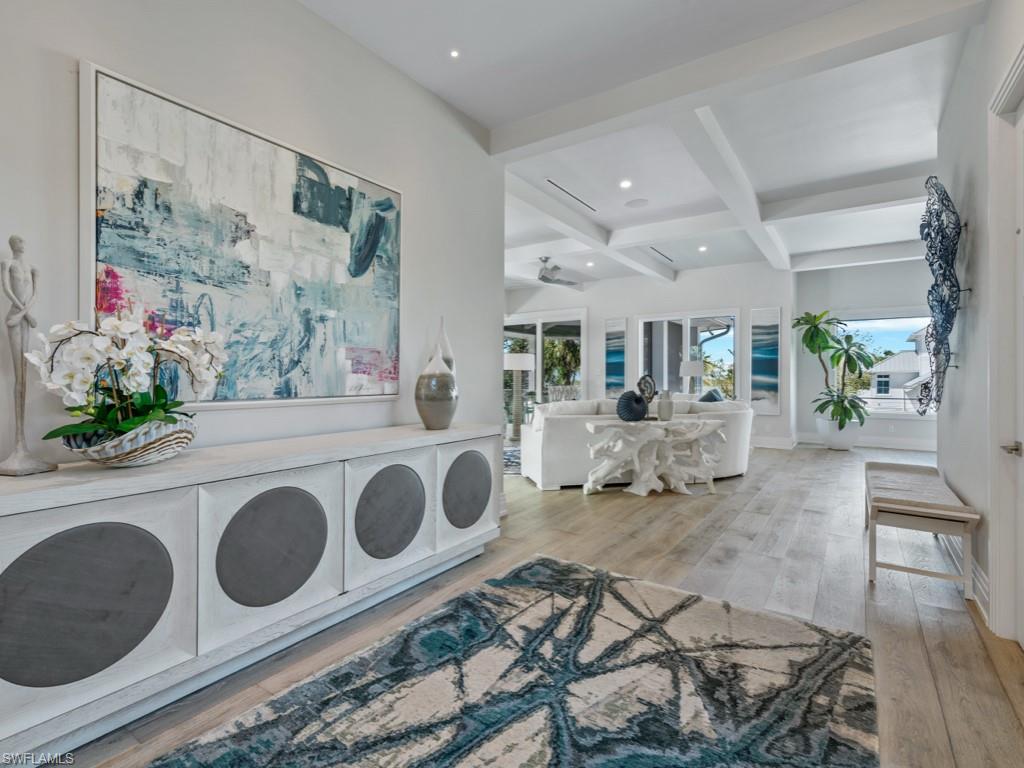 HIDEAWAY BEACH - Residential