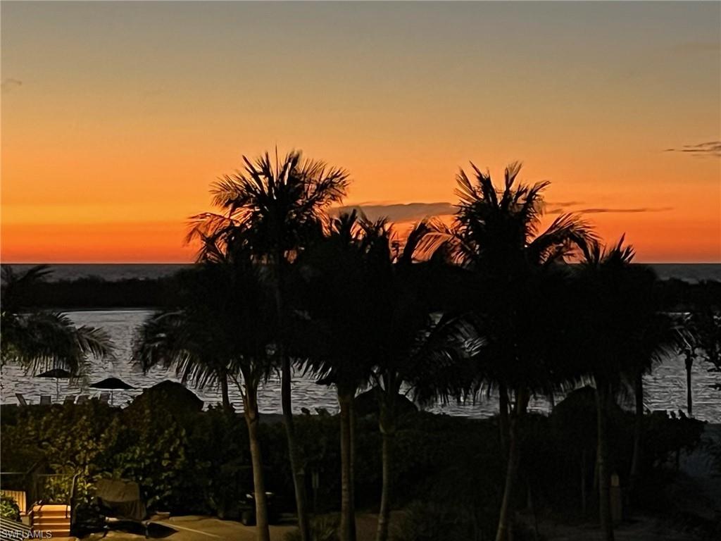 HIDEAWAY BEACH - Residential