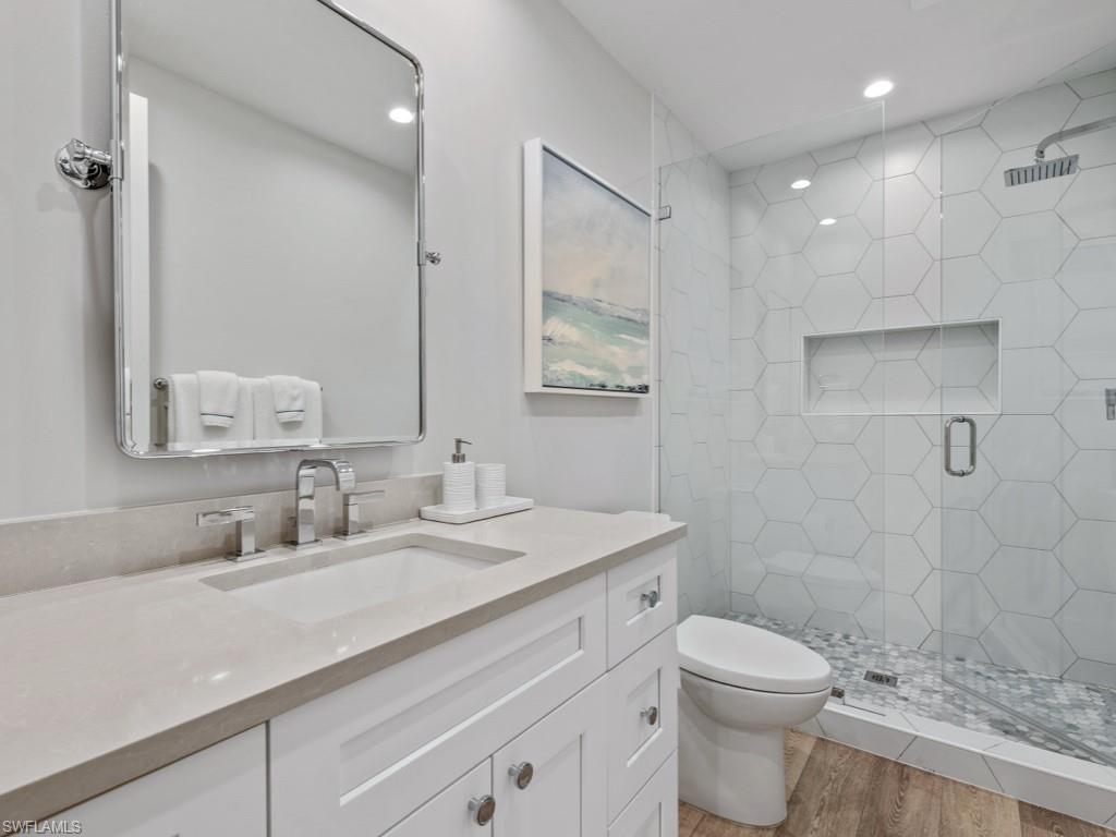 HIDEAWAY BEACH - Residential