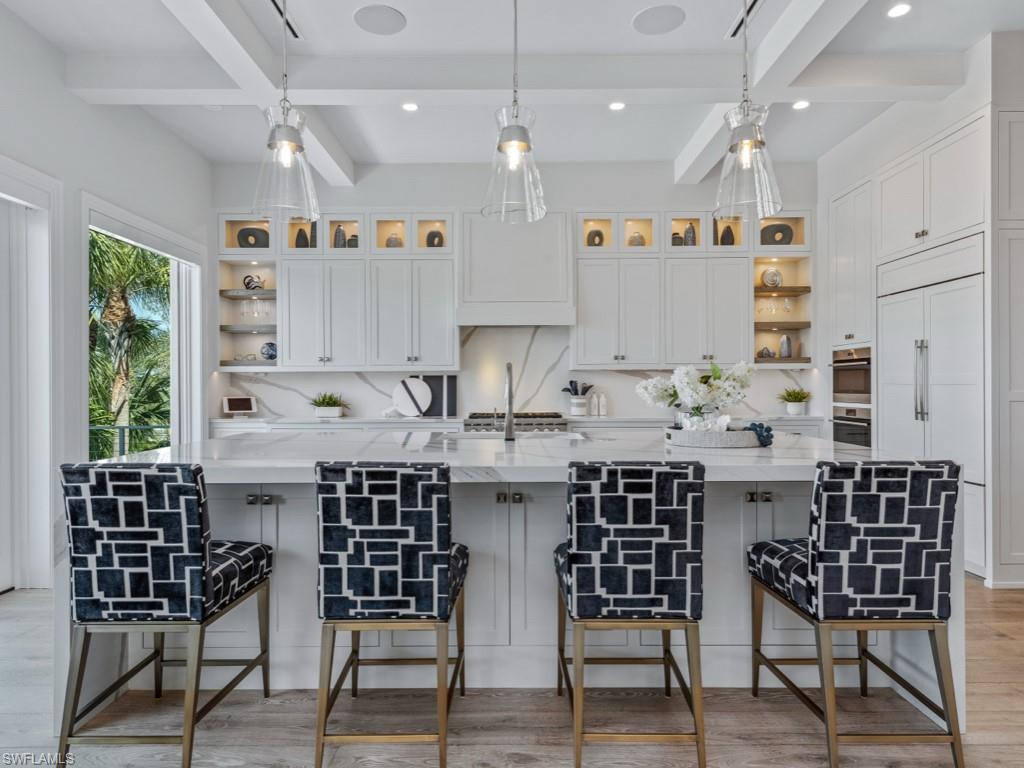 HIDEAWAY BEACH - Residential