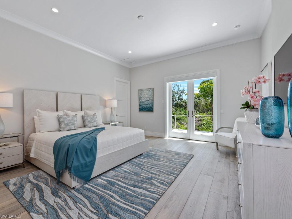 HIDEAWAY BEACH - Residential