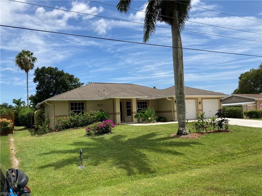 Photo of 5232 Raintree LN, NAPLES, FL 34113 (MLS # 226019950)