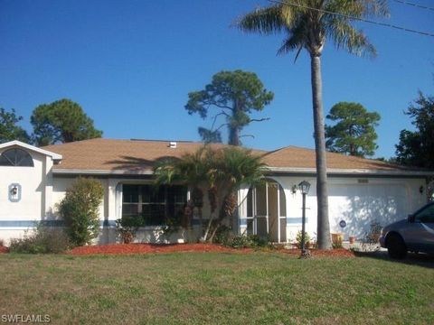 Photo of 11225 Rabun Gap DR NW, NORTH FORT MYERS, FL 33917 (MLS # 2025016849)
