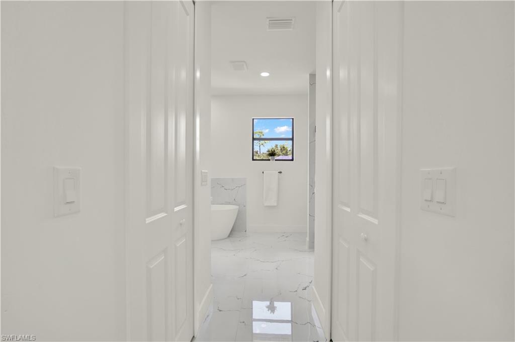 PORT CHARLOTTE - Residential