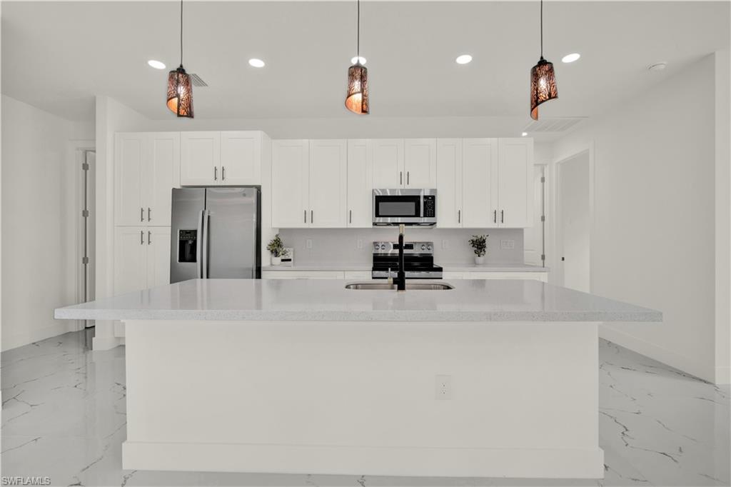 PORT CHARLOTTE - Residential