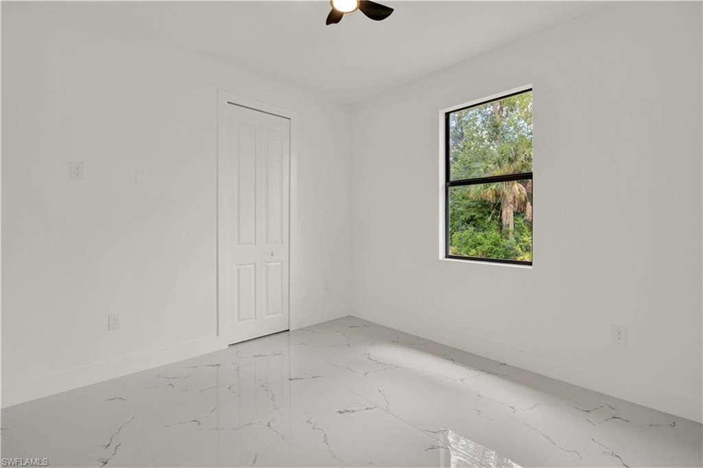 PORT CHARLOTTE - Residential