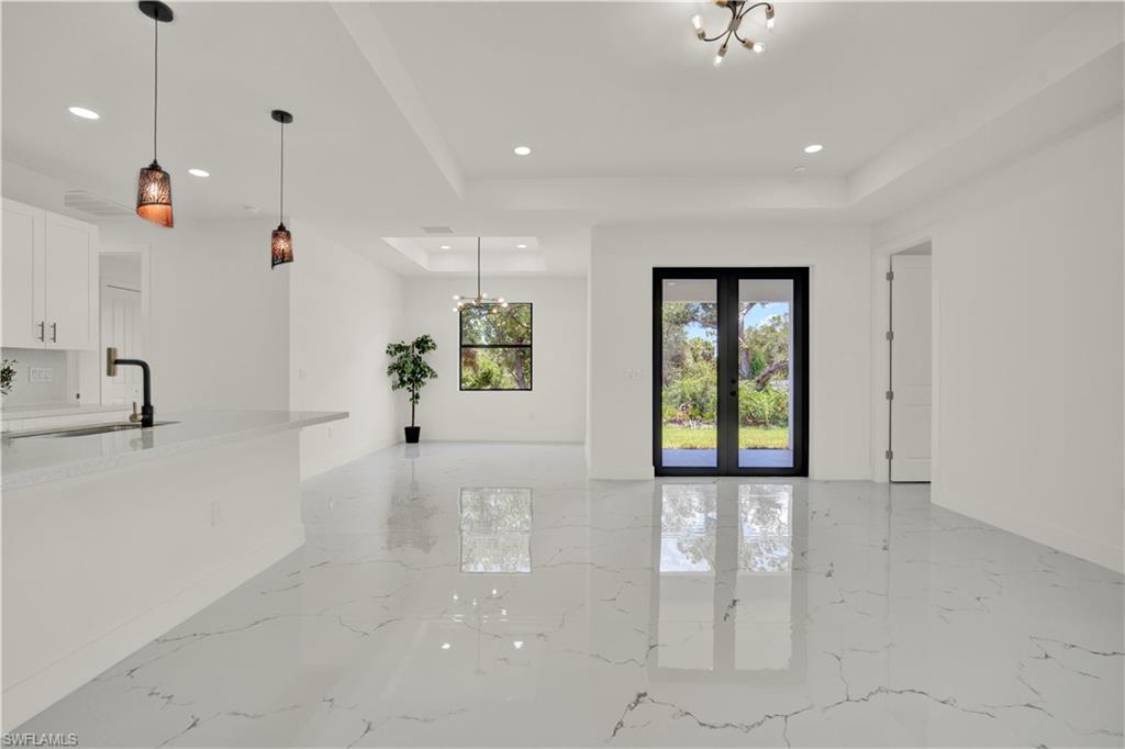 PORT CHARLOTTE - Residential