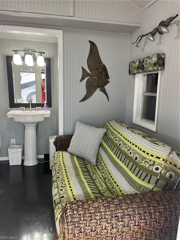 PELICAN LAKE RV RESORT - Land