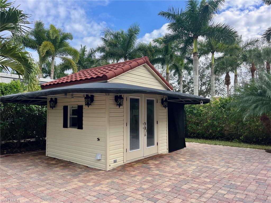 PELICAN LAKE RV RESORT - Land