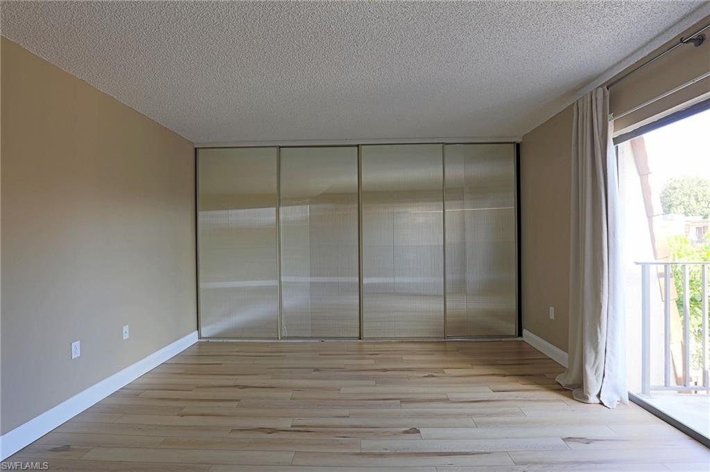 VILLAGE OF CEDARBEND - Residential Lease