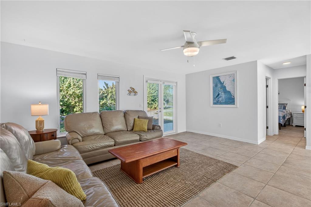 SANIBEL LAKE ESTATES - Residential