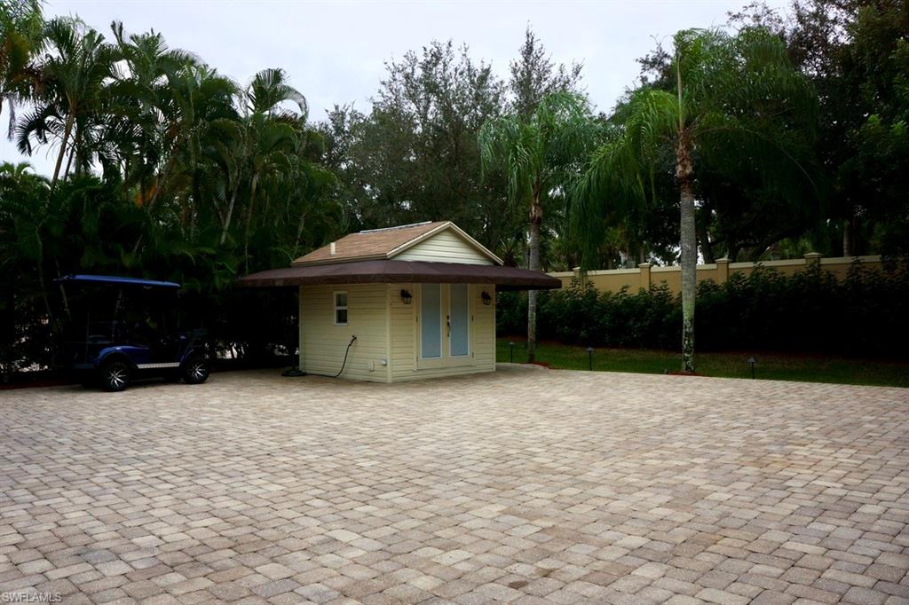 PELICAN LAKE RV RESORT - Land