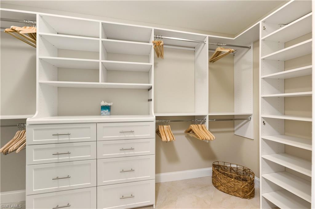 REGATTA - Residential Lease