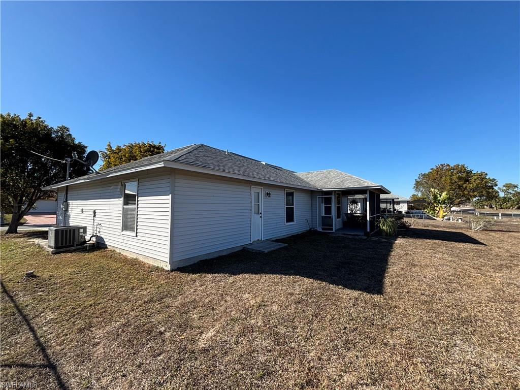 CAPE CORAL - Residential