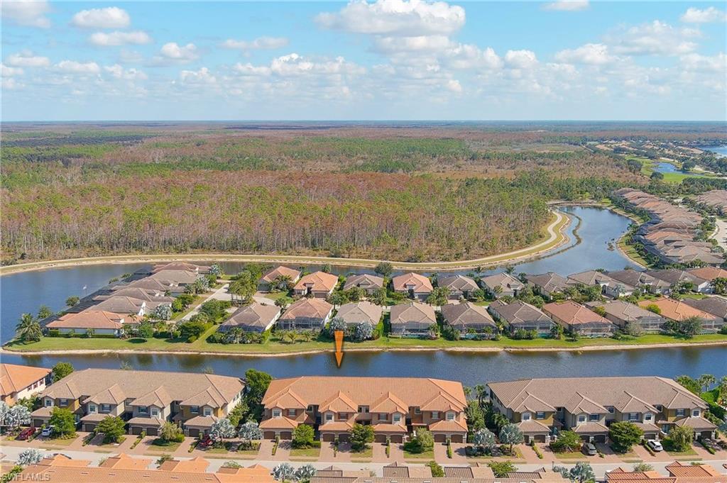 ESPLANADE - Residential