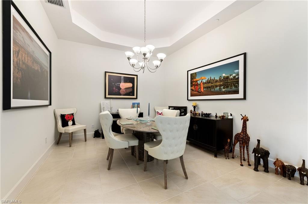 ESPLANADE - Residential