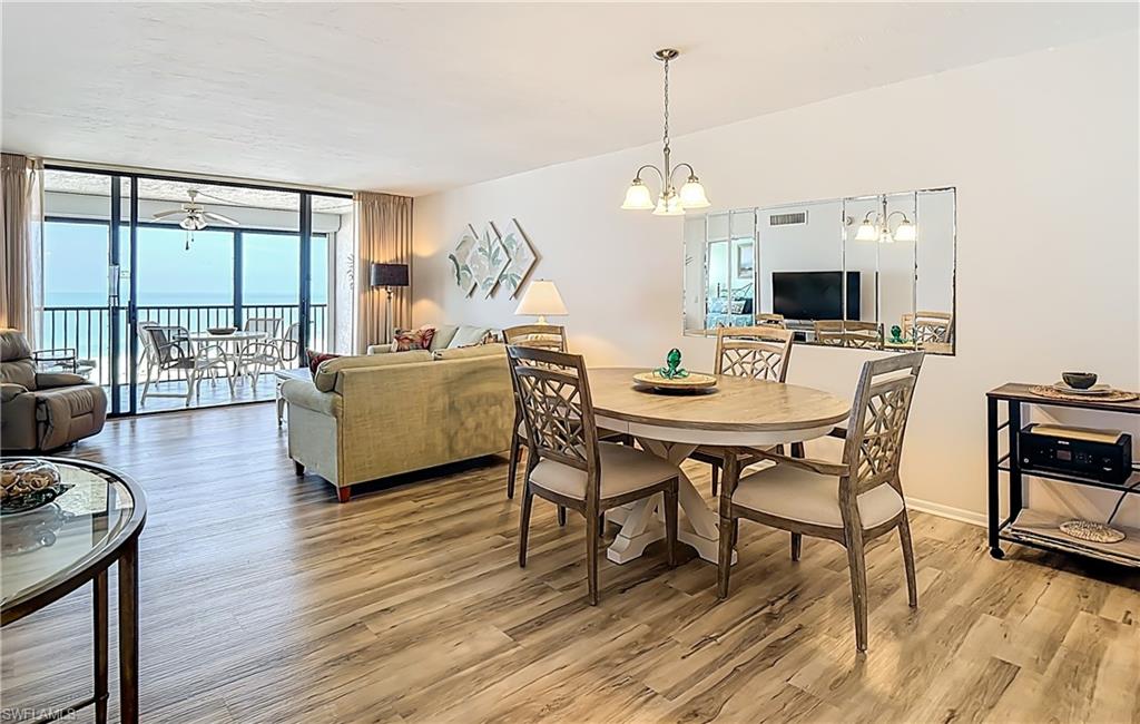 CAPER BEACH CLUB - Residential