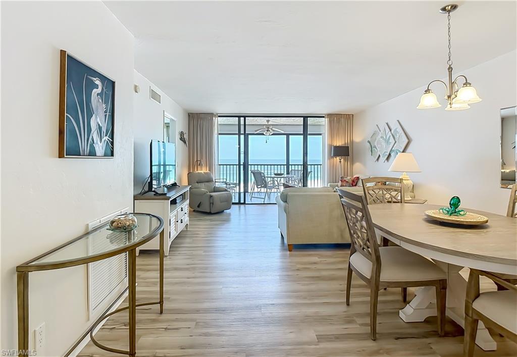 CAPER BEACH CLUB - Residential