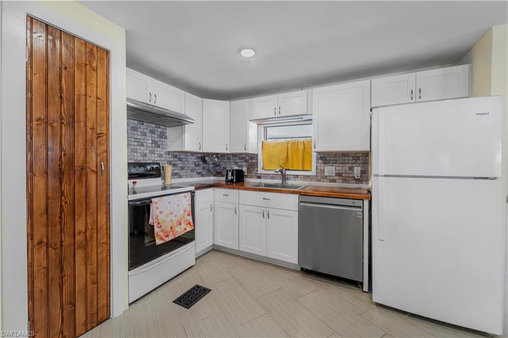 OLD BRIDGE VILLAGE - Residential