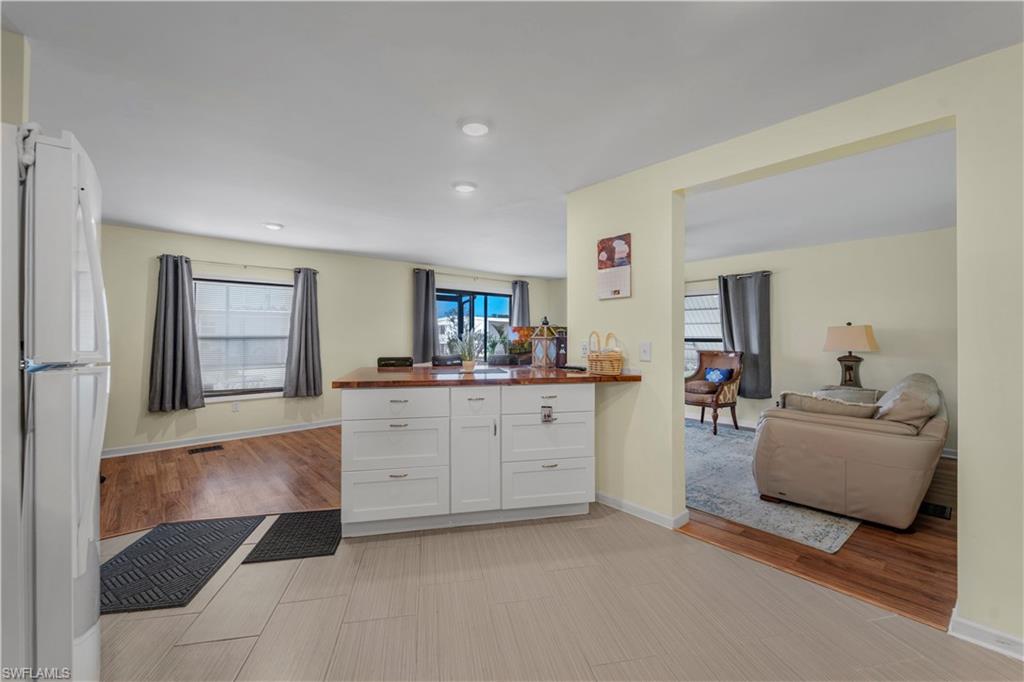 OLD BRIDGE VILLAGE - Residential