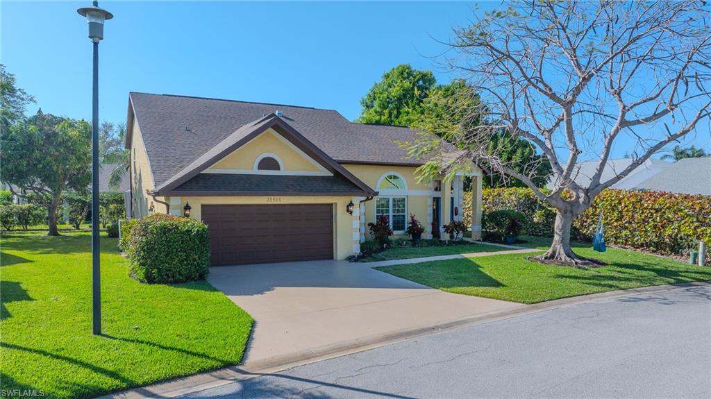 FOUNTAIN LAKES - Residential