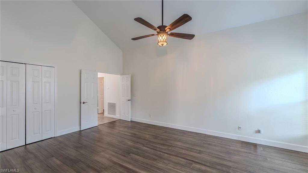 FOUNTAIN LAKES - Residential