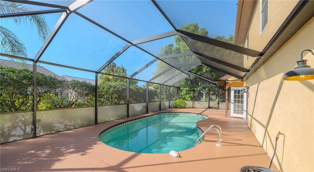 FOUNTAIN LAKES - Residential