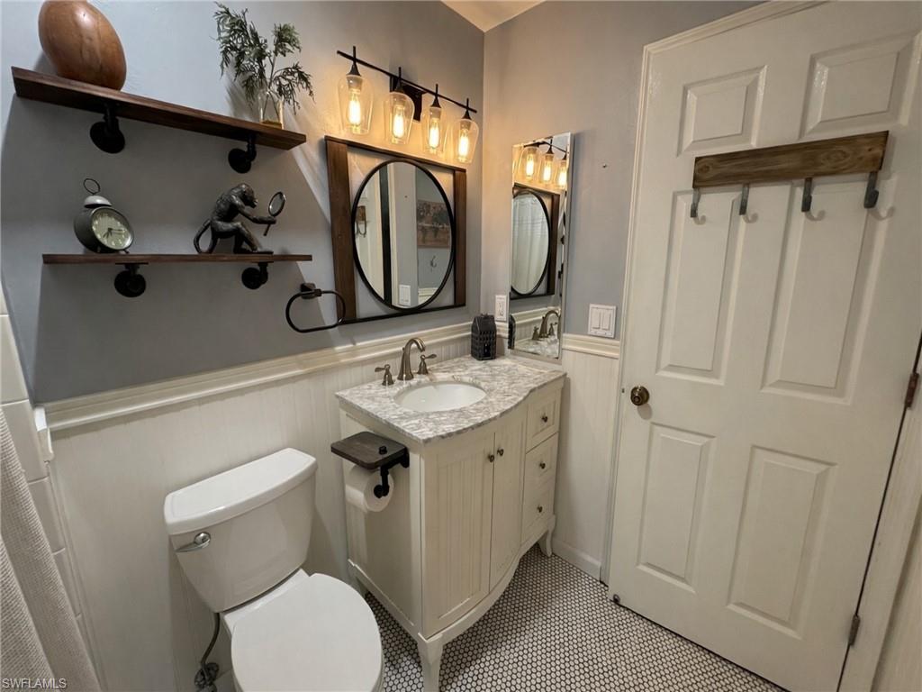 FOUNTAIN LAKES - Residential