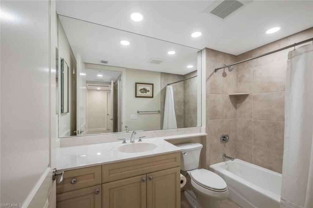 FLORENCIA - Residential Lease