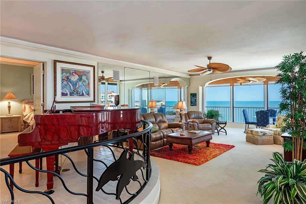 4301 Gulf Shore BLVD N 1900