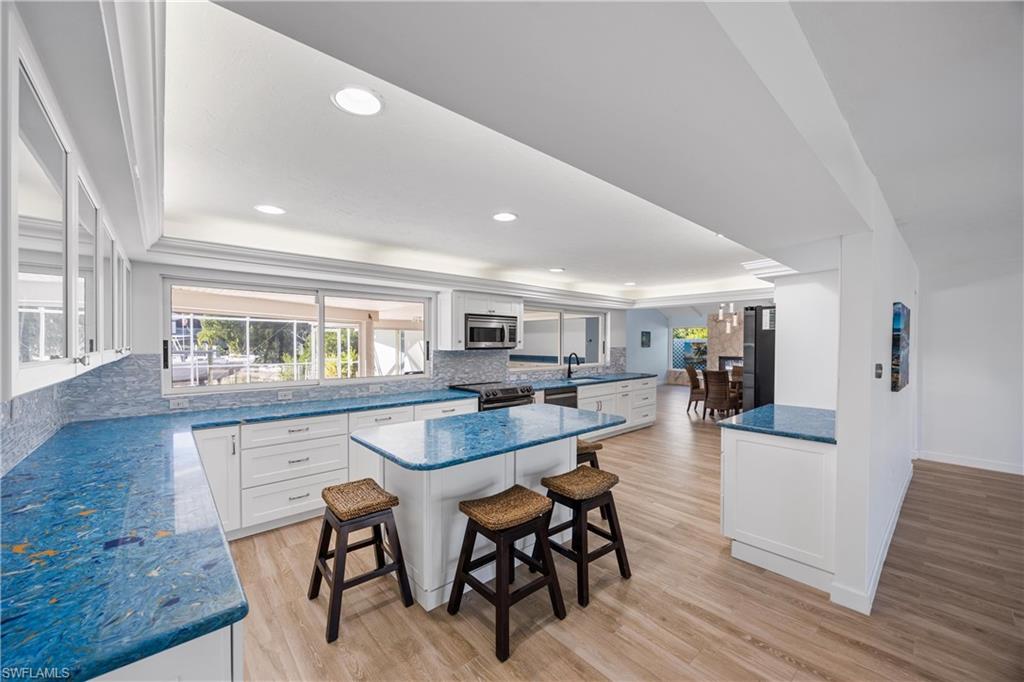 SHELL HARBOR - Residential