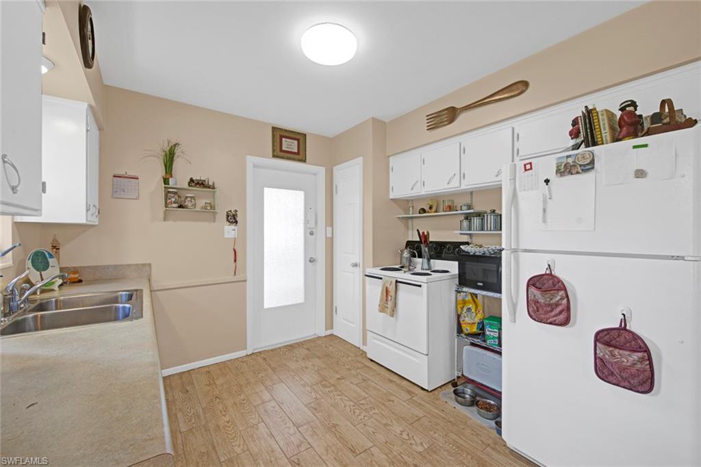 MCGREGOR GROVES - Residential