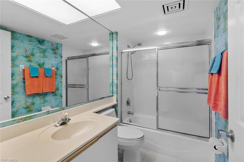 GULF BREEZE AT VANDERBILT - Residential