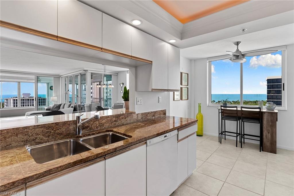 GULF BREEZE AT VANDERBILT - Residential