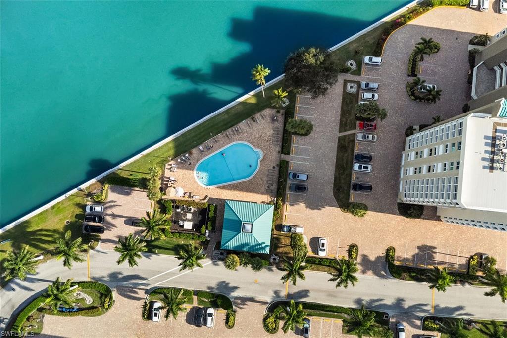 GULF BREEZE AT VANDERBILT - Residential