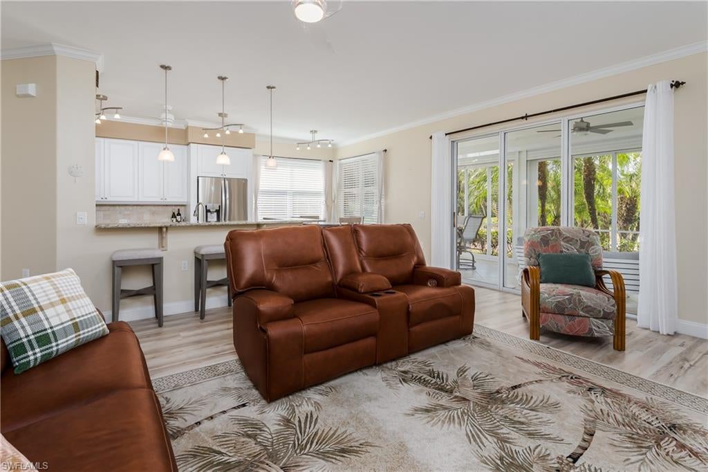 3952 Forest Glen BLVD 101
