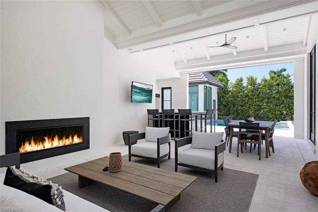 OLDE NAPLES - Residential