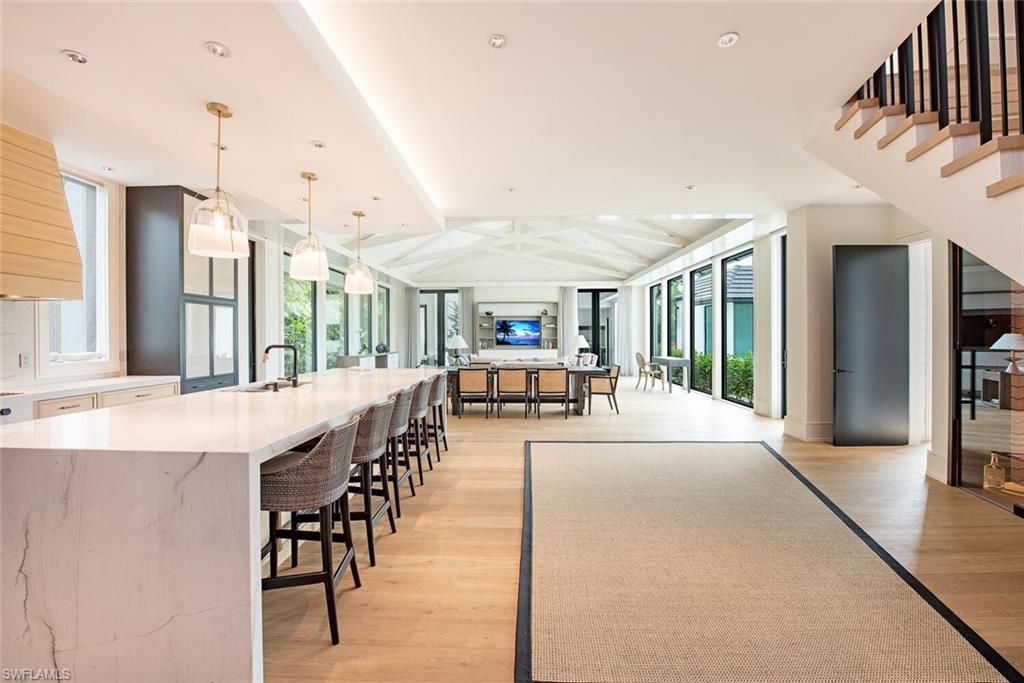 OLDE NAPLES - Residential