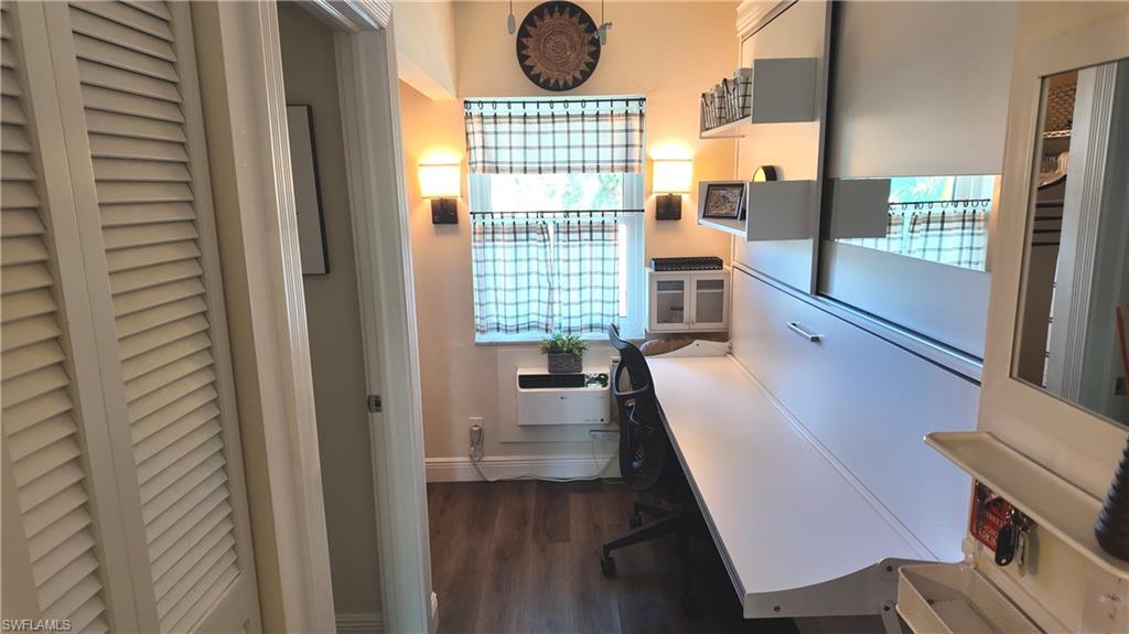 SEABREEZE CONDO - Residential