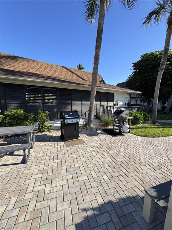 SEABREEZE CONDO - Residential