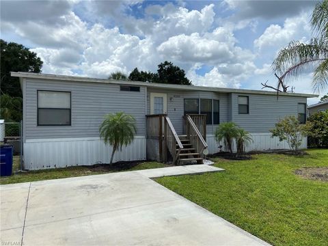 Manufactured Home in NORTH FORT MYERS FL 8250 Marx DR.jpg